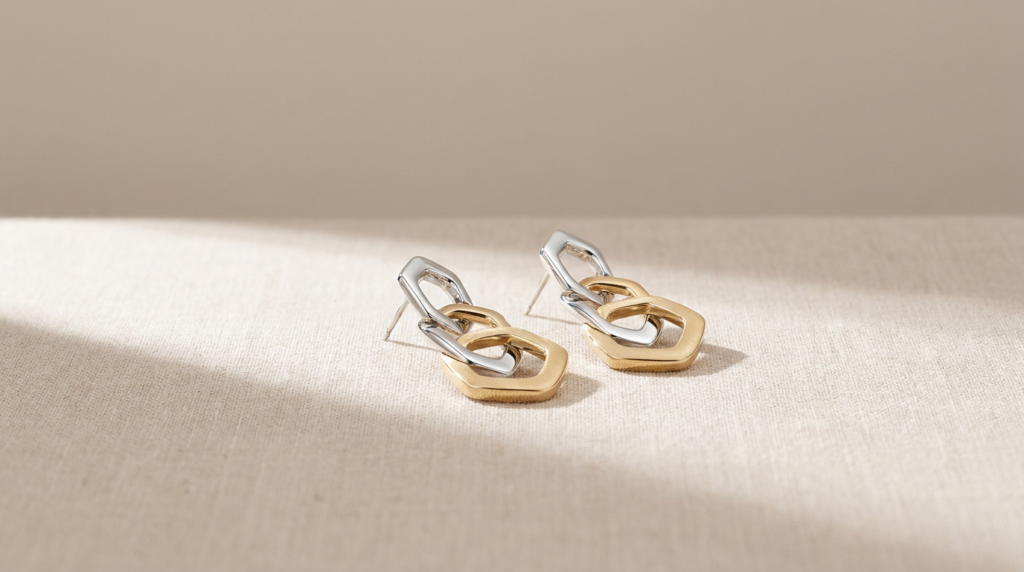 Pendientes de mujer de diseño en plata y dorado, joyería original